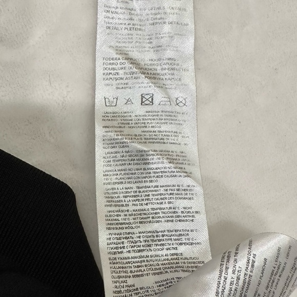 Authentic Unisex Armani Exchange Black and Gold Zip Up Sweater with Logo - Picture 14 of 16